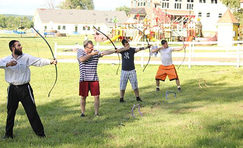 Archery at the TorahMates retreat